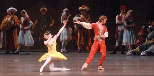 The Circus Comes to Town